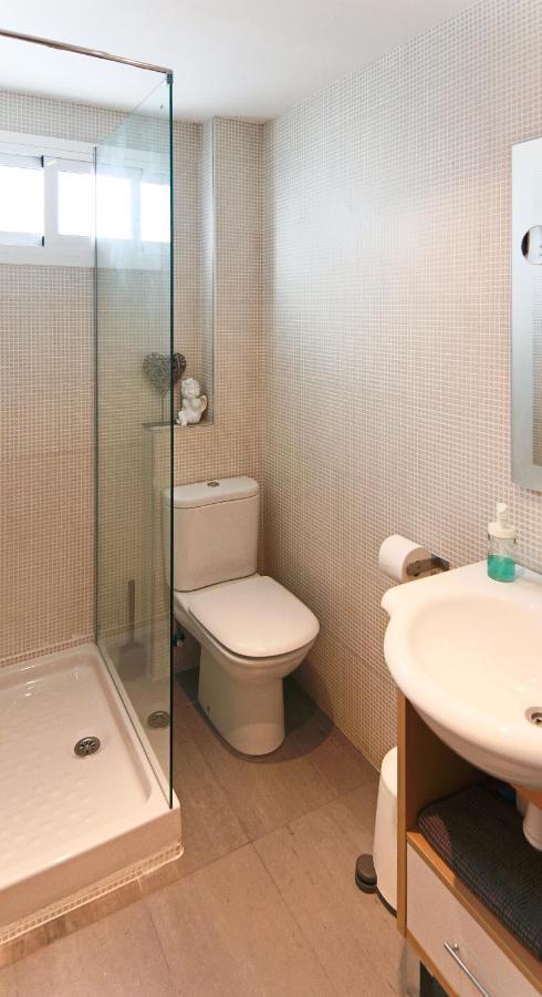 LUMINOSO. COMODO. ACOGEDOR. WIFI. Junto a AVE Valência Exterior foto